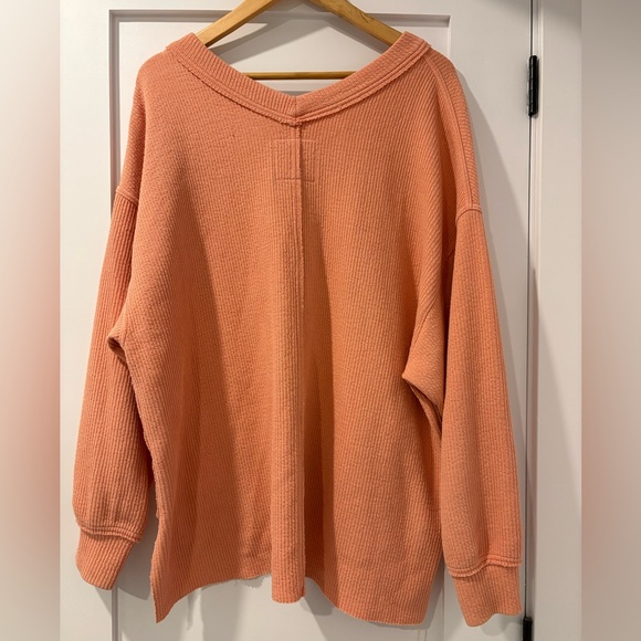 Aerie Wonder Textured V-Neck Sweater - Picture 3 of 5